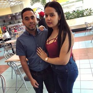 Meet your Posher, Leonelsy